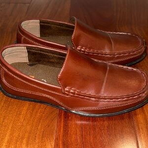 MENS/BOYS LOAFERS